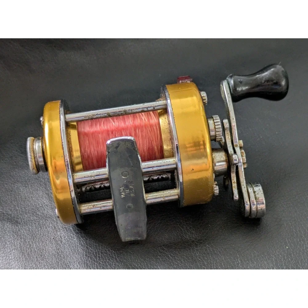 Penn Reels Levelmatic 930 Bait Casting Reel Gold Working